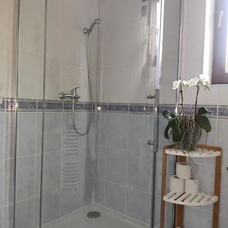 Guest house Margus Oscadnica