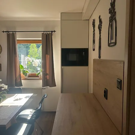 Margus בית הארחה 3*