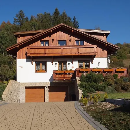 Margus 3*